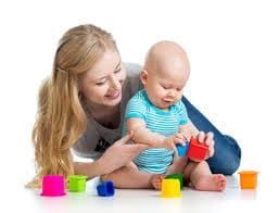 mom-playing