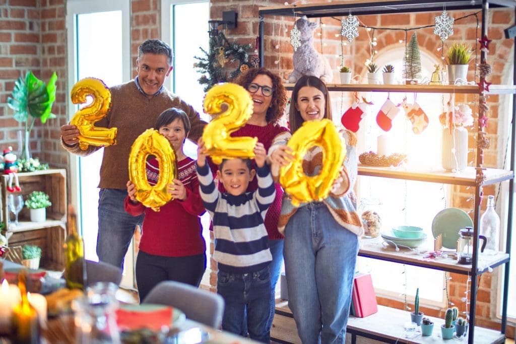 img-New-Years-Resolutions-For-Bringing-The-Family-Together